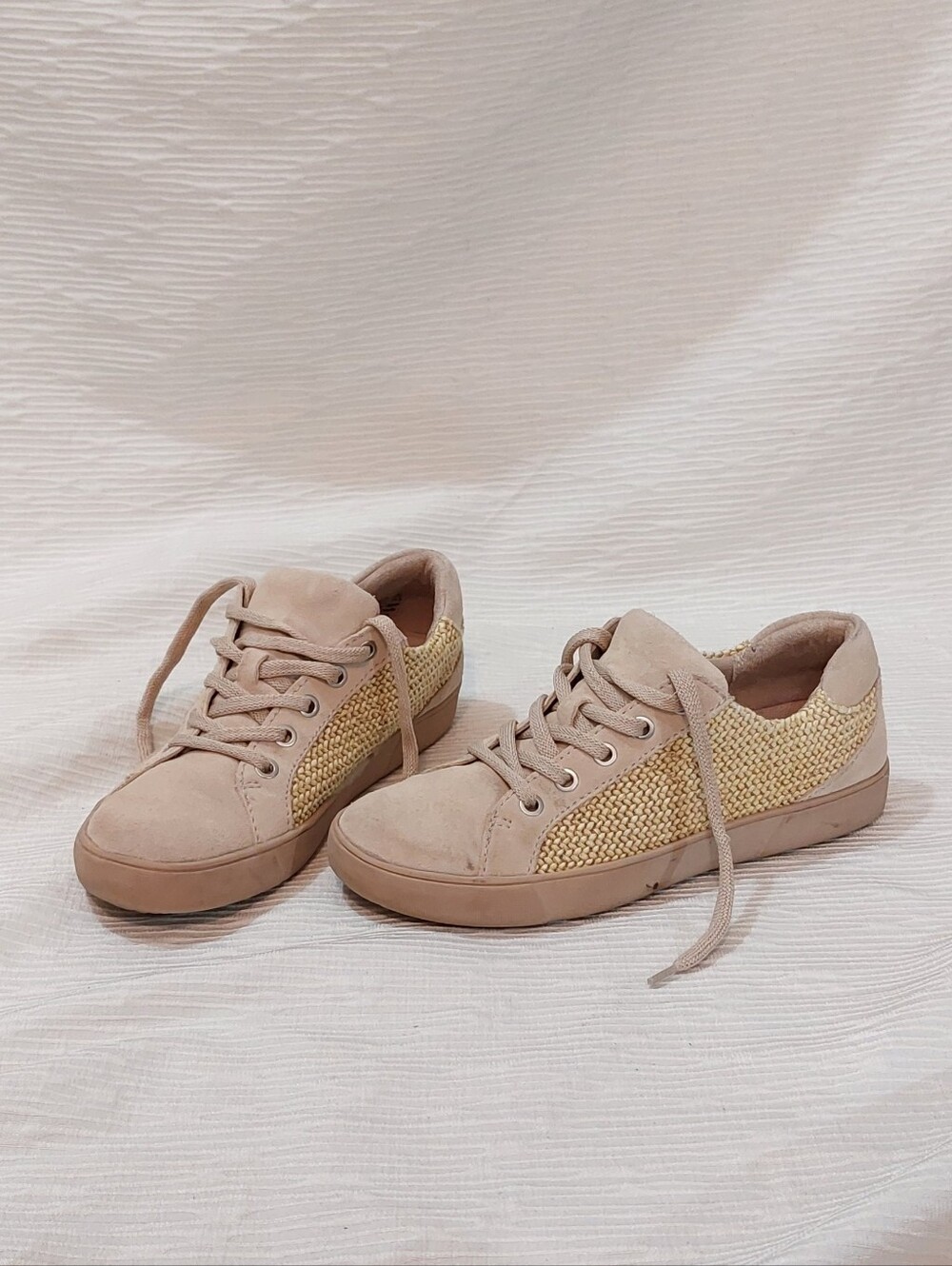 Naturalizer Taupe and Woven Beige Casual Sneakers Size 7.5